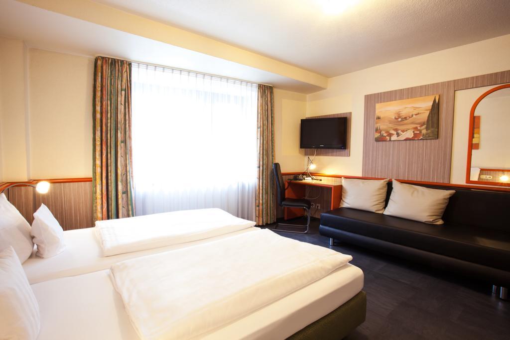 Trip Inn Hotel Ariane Κολωνία Δωμάτιο φωτογραφία